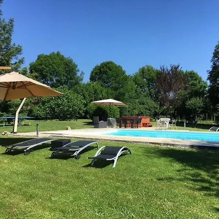 Le Clos Bed and breakfast 3*