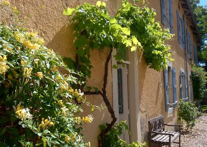 Le Clos Bed & Breakfast Galan