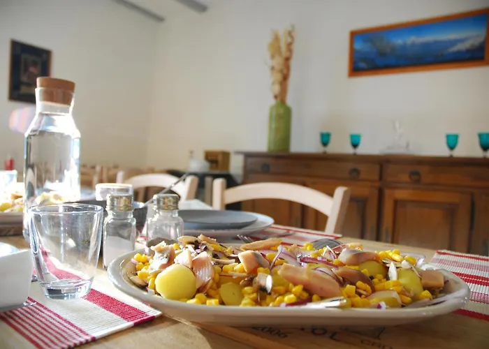 Le Clos Bed & Breakfast